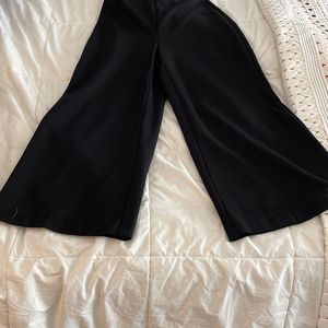 Bailey 44 extra small black cropped pants